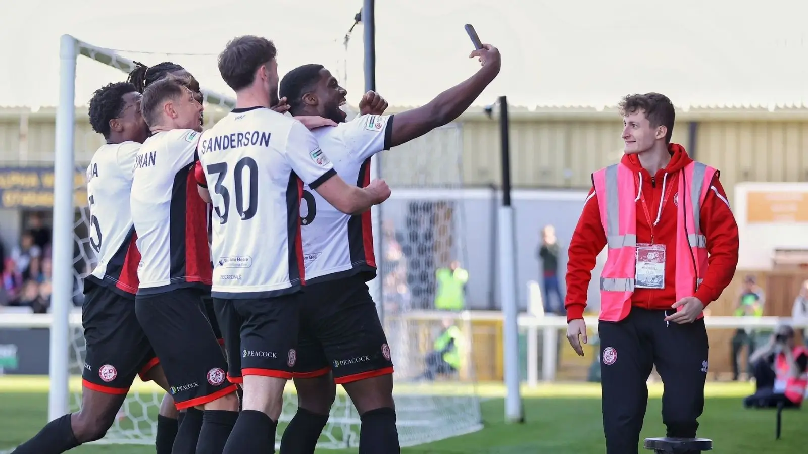 Biletul zilei fotbal 25.03.2026 - Disputele din Anglia formează un combo în cotă 3,06