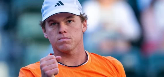 Biletul zilei tenis 9 martie 2026 – Cotă totală de 2.63 pe meciurile a doi americani care nu sunt capi de serie