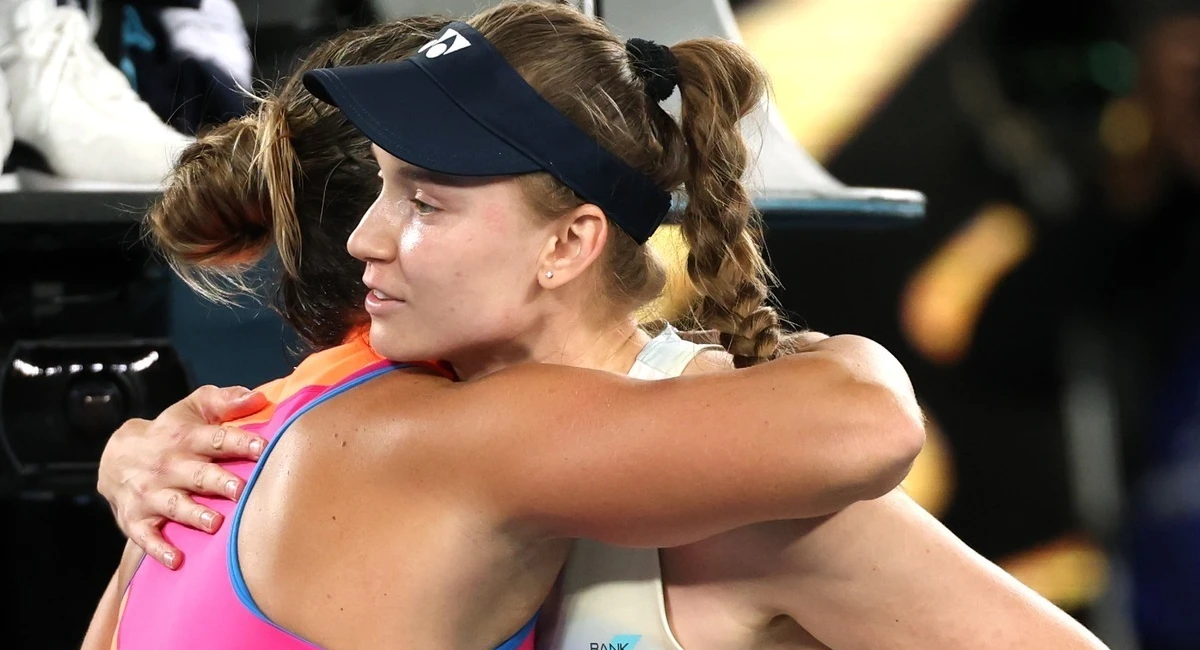 Cine transmite Aryna Sabalenka vs Elena Rybakina la TV pe 15 martie, în finală la Indian Wells?