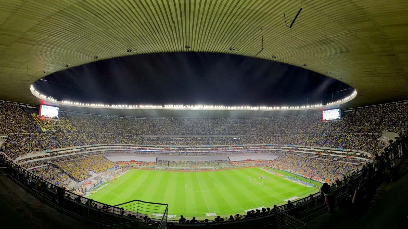 Estadio Azteca – teatrul unde Maradona a devenit zeu în 1986