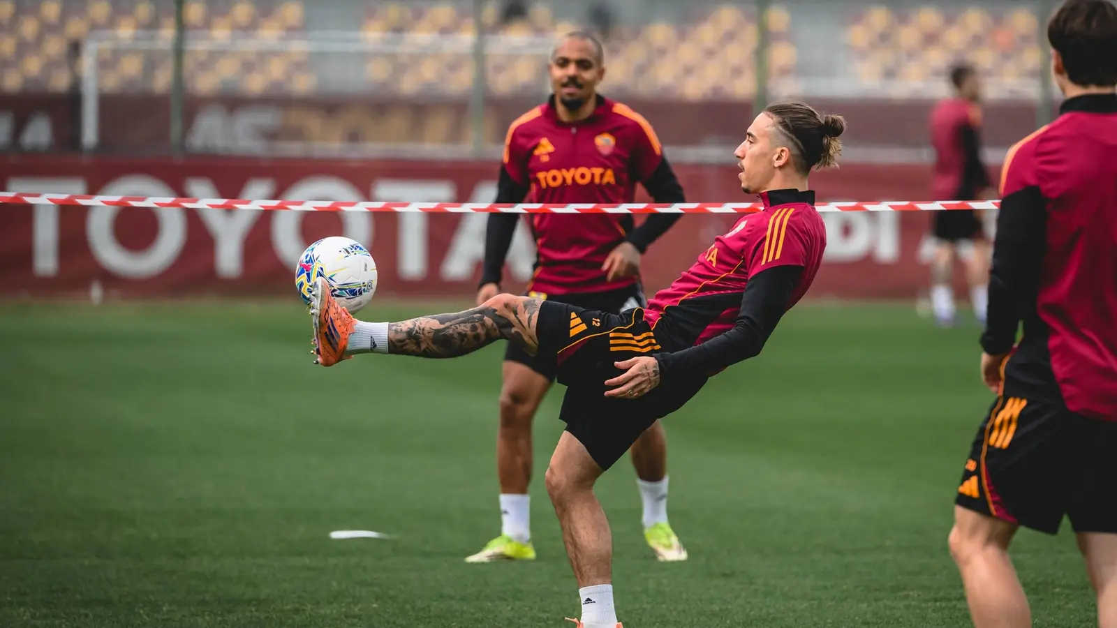 Biletul zilei azi din fotbal 08.03.2026 - Șapte Superpariuri tari pentru o cotă de 14