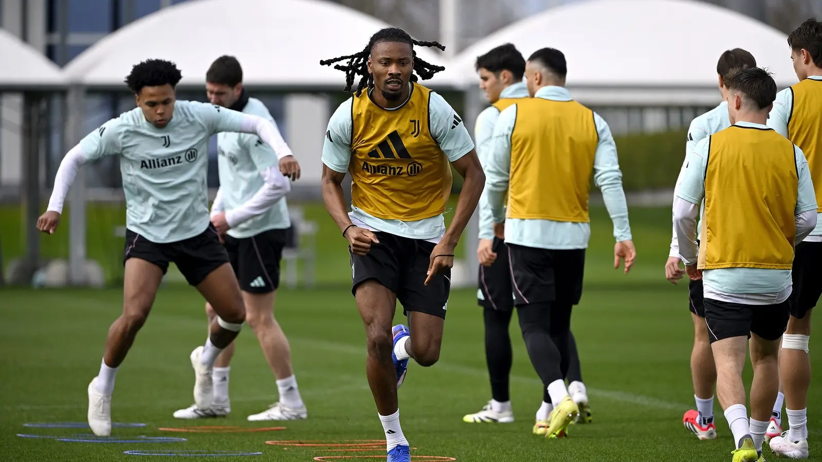 Biletul zilei azi din fotbal 14 martie 2026 - Atacăm o cotă de 22 prin intermediul Superpariurilor