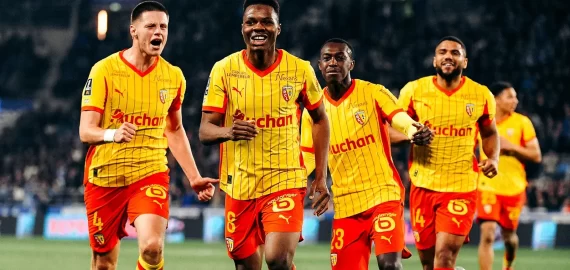 Biletul zilei din fotbal la Betano 8 martie 2026 – Favoritele și golurile ne pot înverzi o cotă de 8