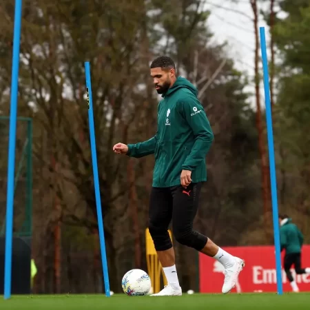 Cine transmite AC Milan – Inter Milan la TV, pe 08.03.2026, de la ora 21:45, în Serie A?