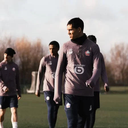 Cine transmite Aston Villa – Lille la TV, pe 19.03.2026, de la ora 22:00, în optimile Europa League?