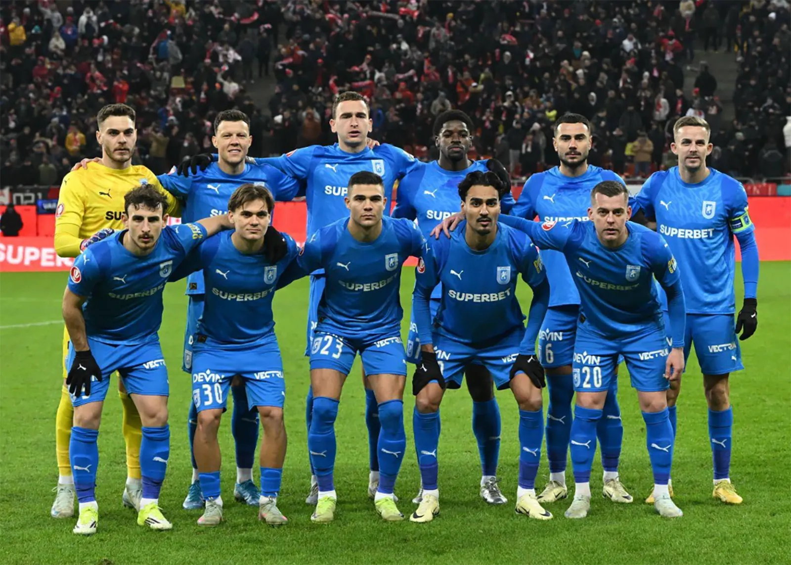 Cote Pariuri Rapid - Universitatea Craiova - derby între primele două clasate din Liga 1