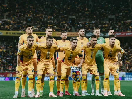 Lotul României pentru barajul cu Turcia, anunțat de selecționerul Mircea Lucescu