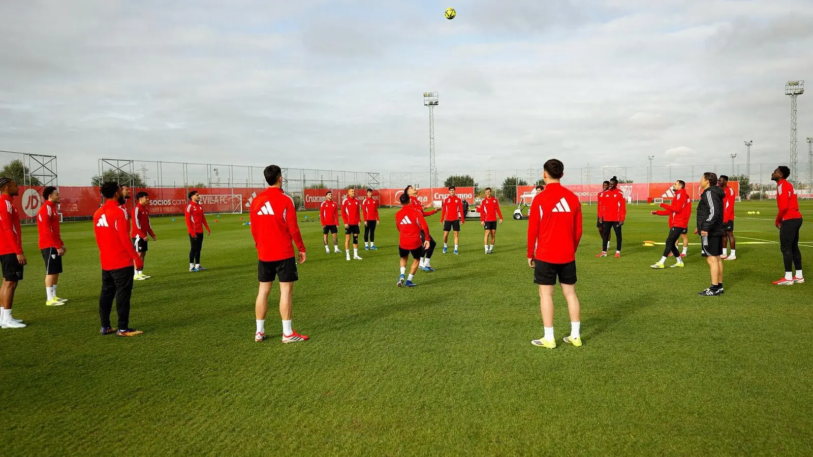 Sevilla - Rayo Vallecano, Ponturi pariuri LaLiga, 8 martie 2026