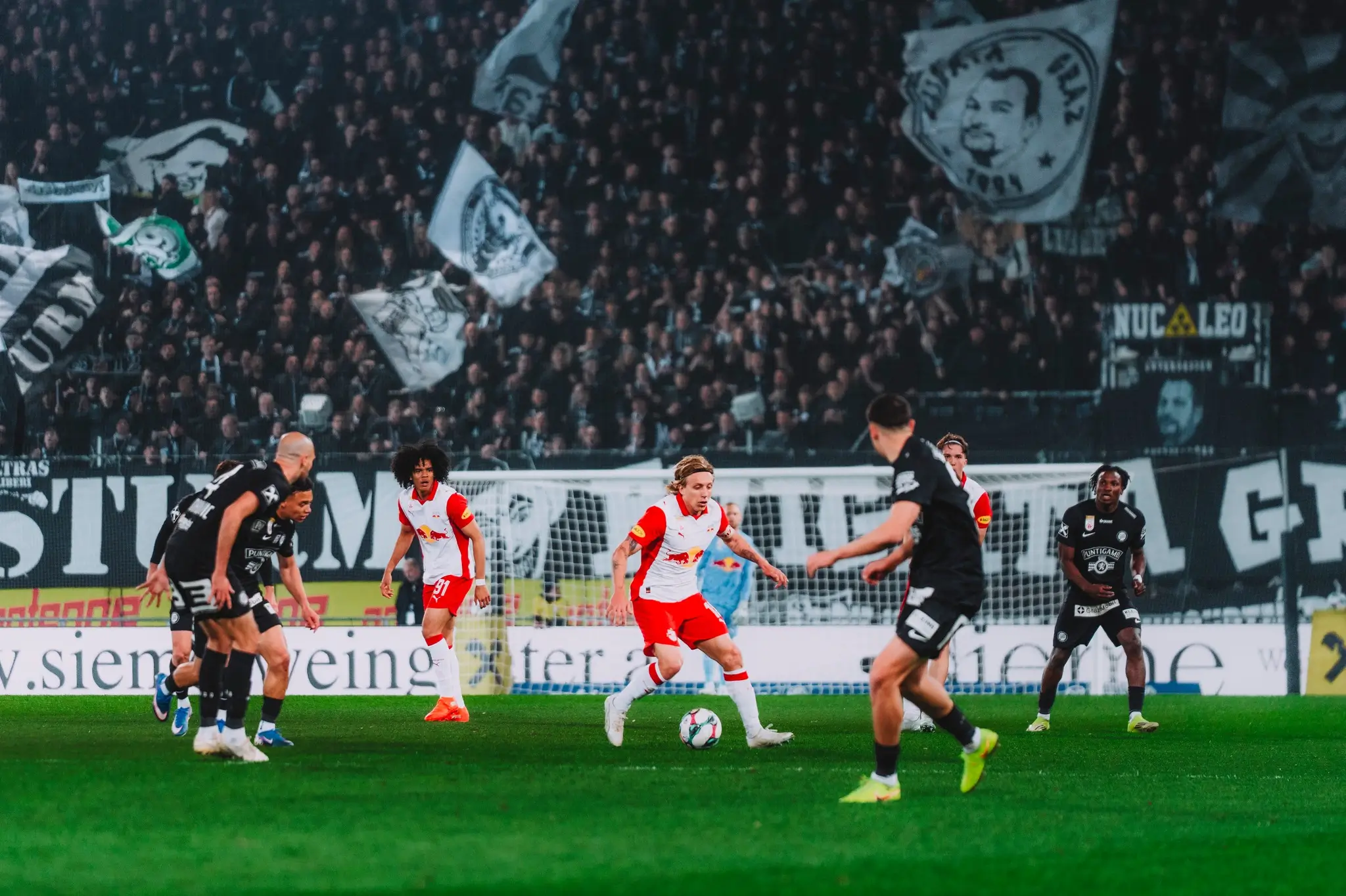 Biletul zilei fotbal 10.04.2026 - Disputele din Austria și Danemarca ne aduc un combo de cotă 2,66