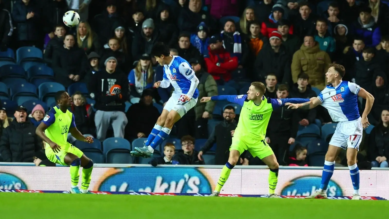 Biletul zilei fotbal 22 aprilie 2026, Mizăm pe disputele din Anglia și Austria - cota 3,13