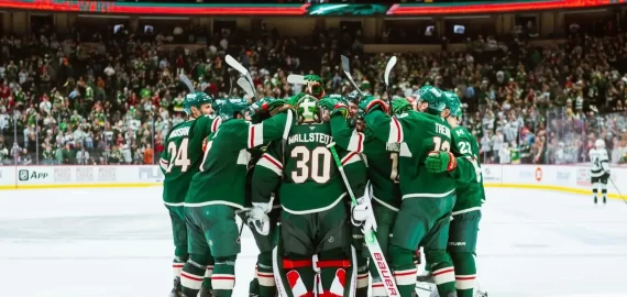 Biletul zilei hochei 04.04.2026 – Disputele din NHL formează un combo în cotă 2,77