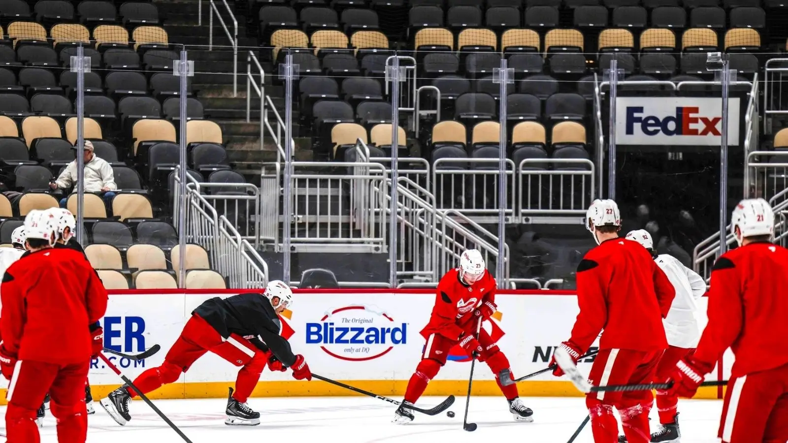 Biletul zilei hochei 14.04.2026 - Disputele din America formează un combo în cotă 2,64