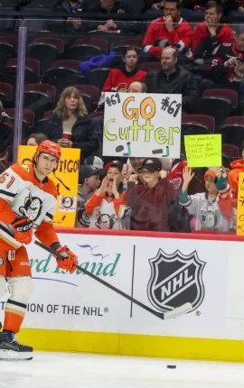 Biletul zilei hochei 29.04.2026 – Play-off-ul din NHL ne aduce un combo în cotă 3,49