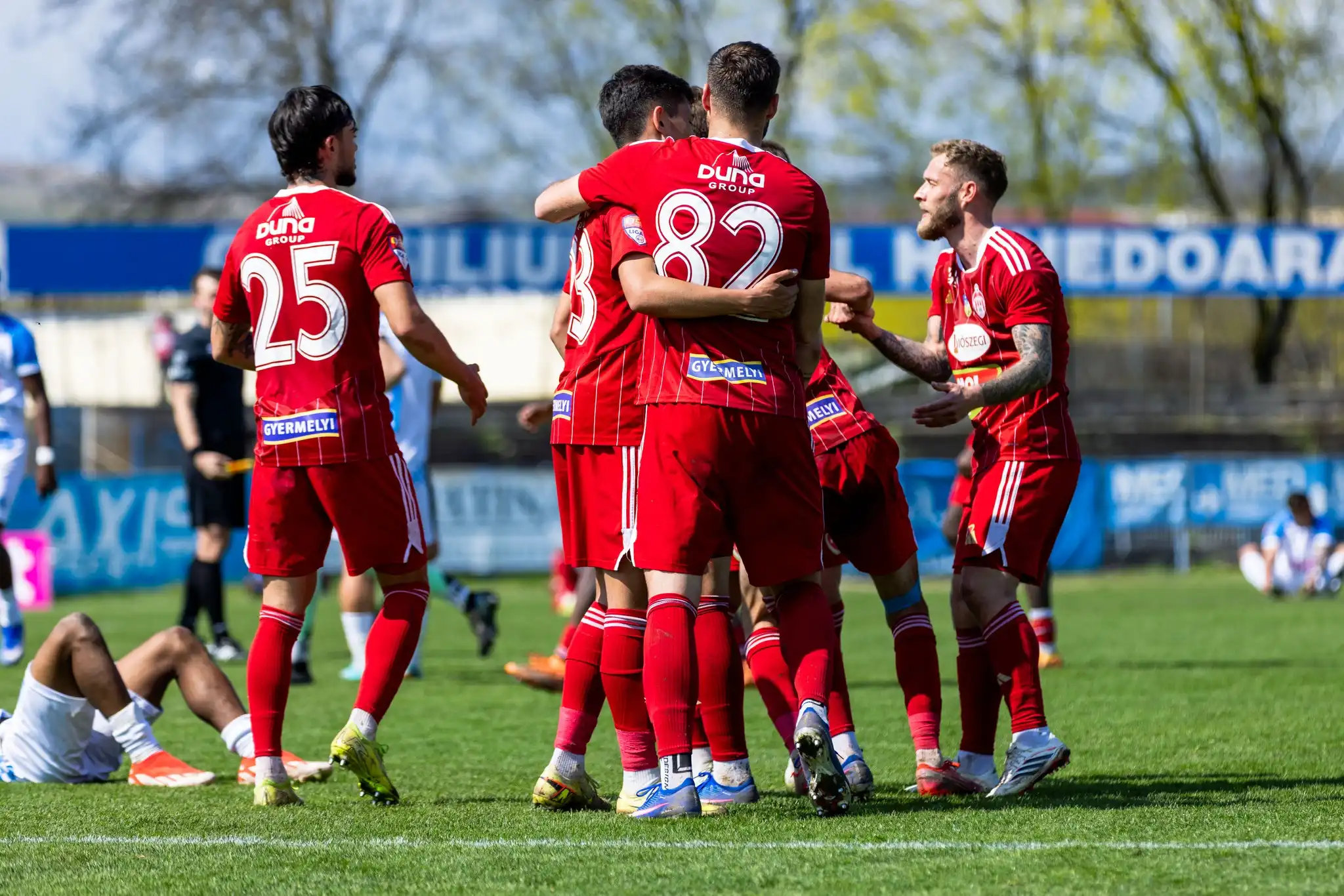 Ce echipe din Liga 2 se pot califica în Superliga?