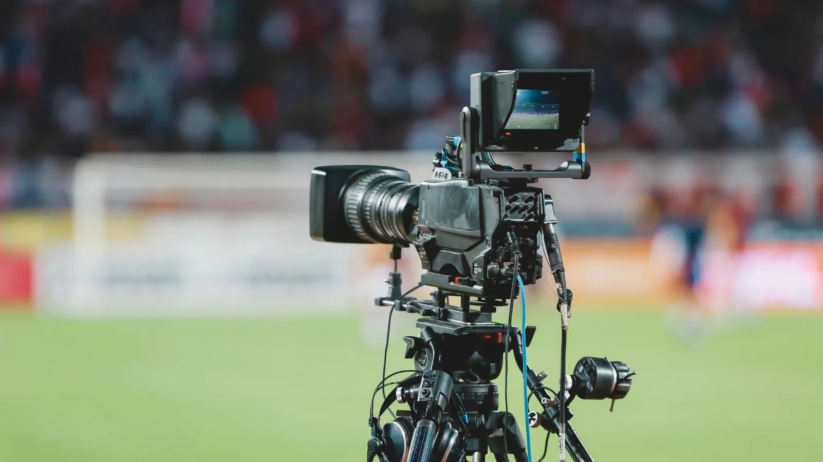 Cine transmite Cupa Mondială 2026 la TV?