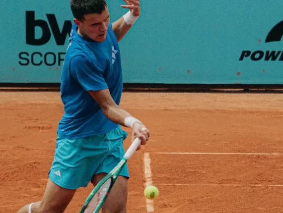 Karen Khachanov vs Jakub Mensik – Ponturi ATP Madrid 27 aprilie 2026