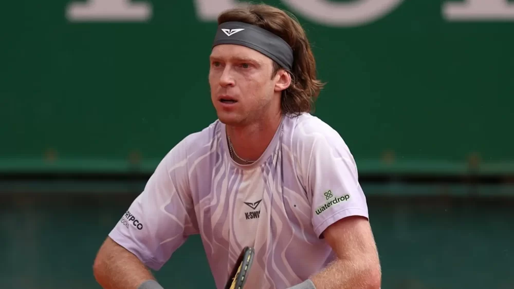 Mariano Navone vs Andrey Rublev - Ponturi Pariuri ATP Barcelona Open 14 aprilie 2026