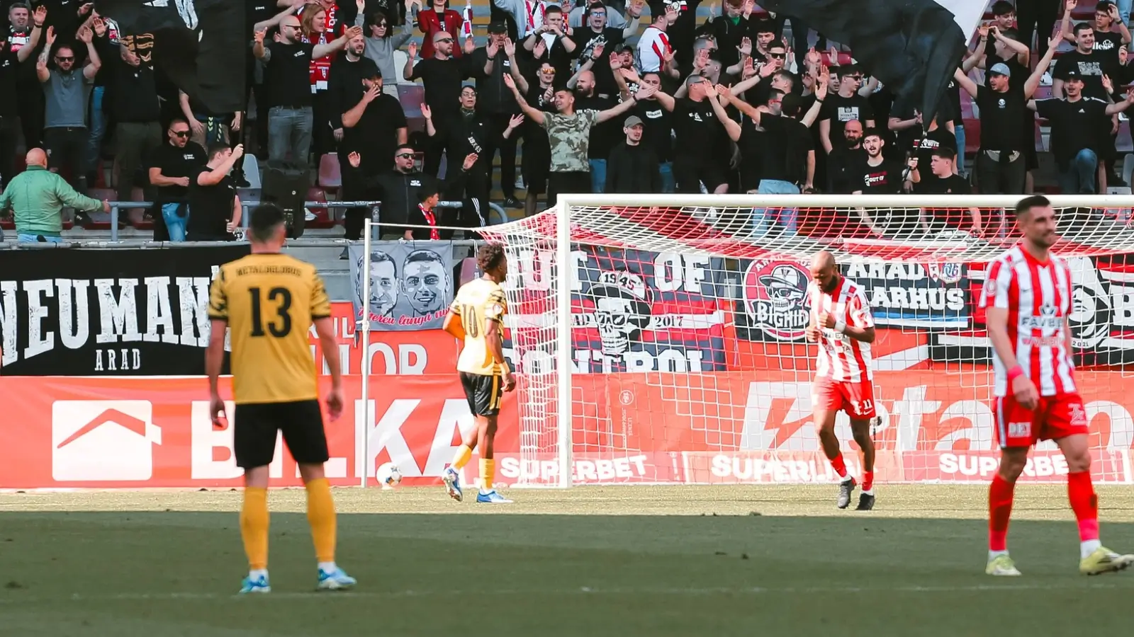 UTA Arad - Metaloglobus Schimbare de lider în play-out