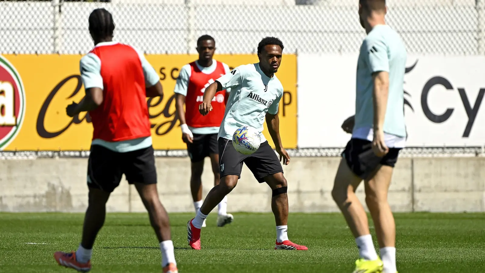 Bilet de weekend din fotbal 11 aprilie 2026 - 9 evenimente pentru o cotă excelentă de 14