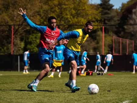 Bilet de weekend din fotbal 25.04.2026 – Favoritele în prim-plan pentru o cotă de 6.76