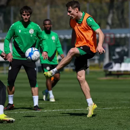 Biletul zilei azi din fotbal 14 aprilie 2026 – Cotă 8.36 din 5 Superpariuri tari