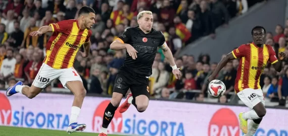 Biletul zilei din fotbal 12 aprilie 2026 – Galatasaray este nevoită să iasă din nou la atac!