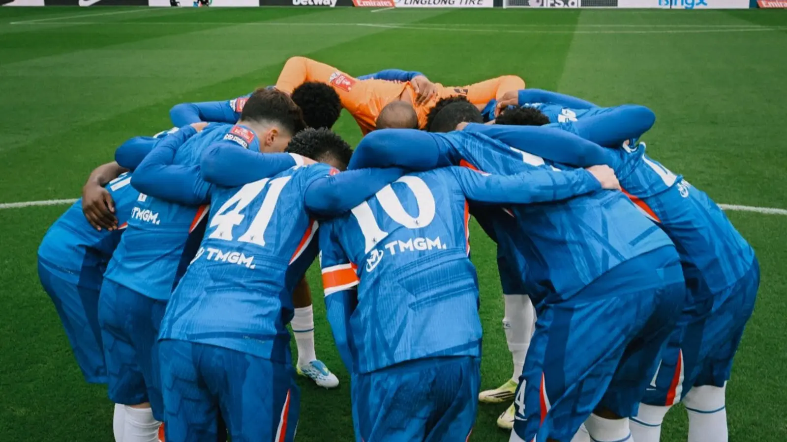 Biletul zilei din Pariuri Speciale 18.04.2026 - Numărăm șuturile pe poartă în duelul de la Londra!