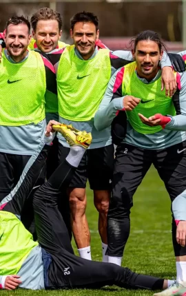 CFR Cluj vs Dinamo – Ponturi Pariuri Play-Off Superliga – 12 aprilie 2026