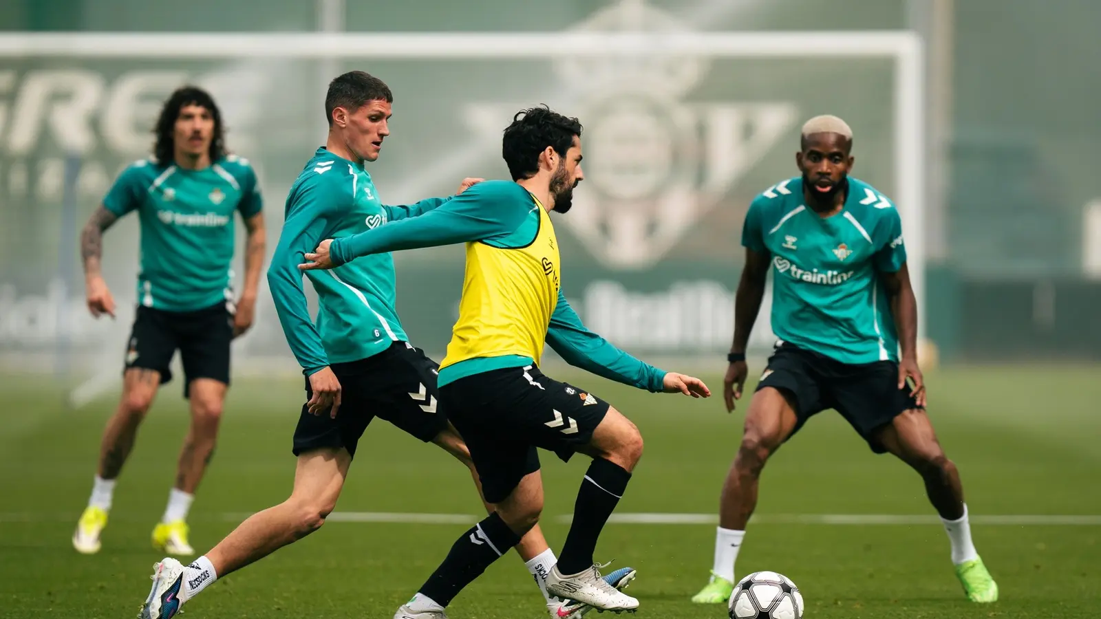 Cine transmite Betis vs Braga la TV, pe 16.04.2026, de la ora 22:00, în sferturile Europa League?