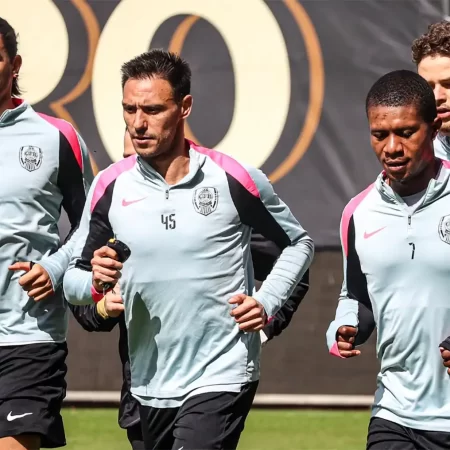 Cine transmite CFR Cluj – Dinamo la TV pe 12 aprilie, în play-off-ul Ligii 1?