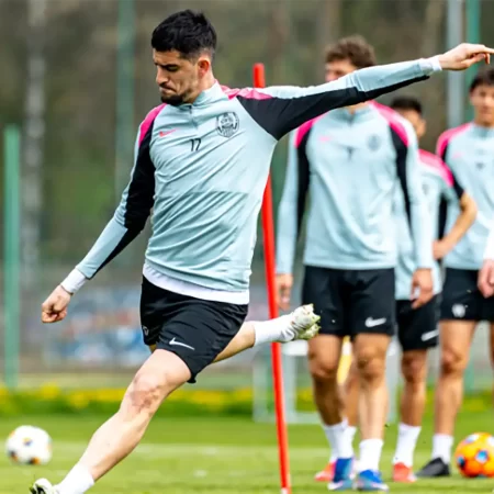 Cine transmite derby-ul CFR Cluj – U Cluj la TV pe 25.04, în play-off?