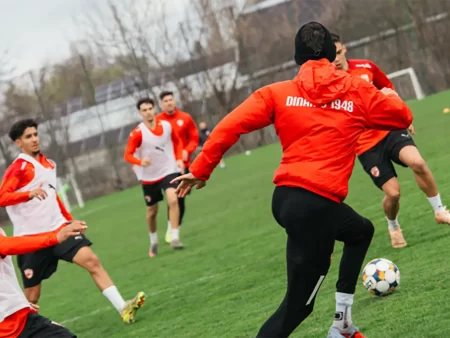 Cine transmite FC Argeș – Dinamo la TV pe 4 aprilie, de la ora 19:30?