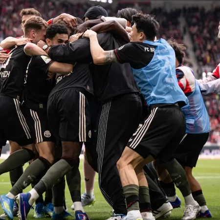 Cine transmite Real Madrid – Bayern la TV, pe 7 aprilie 2026, de la ora 22:00, în sferturile Champions League?