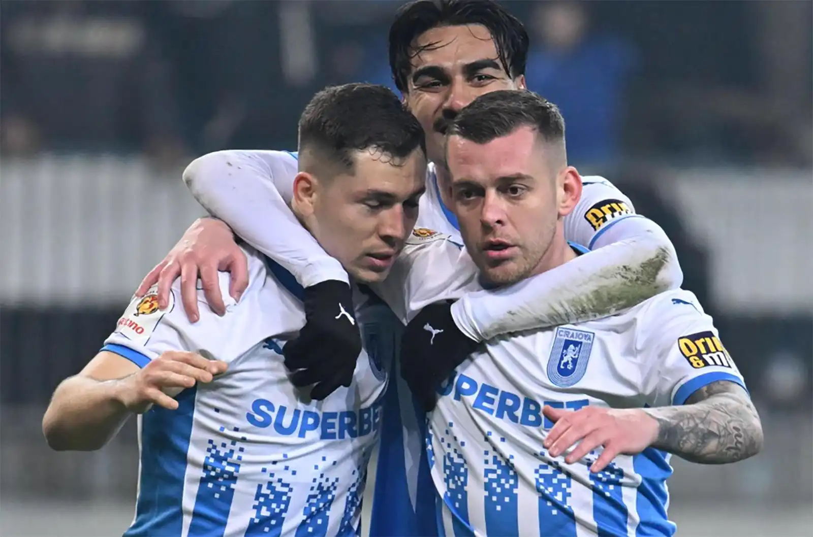 Cine transmite U Cluj - Universitatea Craiova la TV pe 13 aprilie, în Superliga?