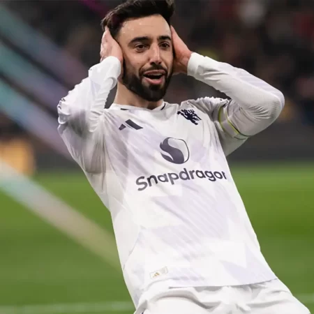 Manchester United vs Leeds, Ponturi Pariuri Premier League, 13.04.2026