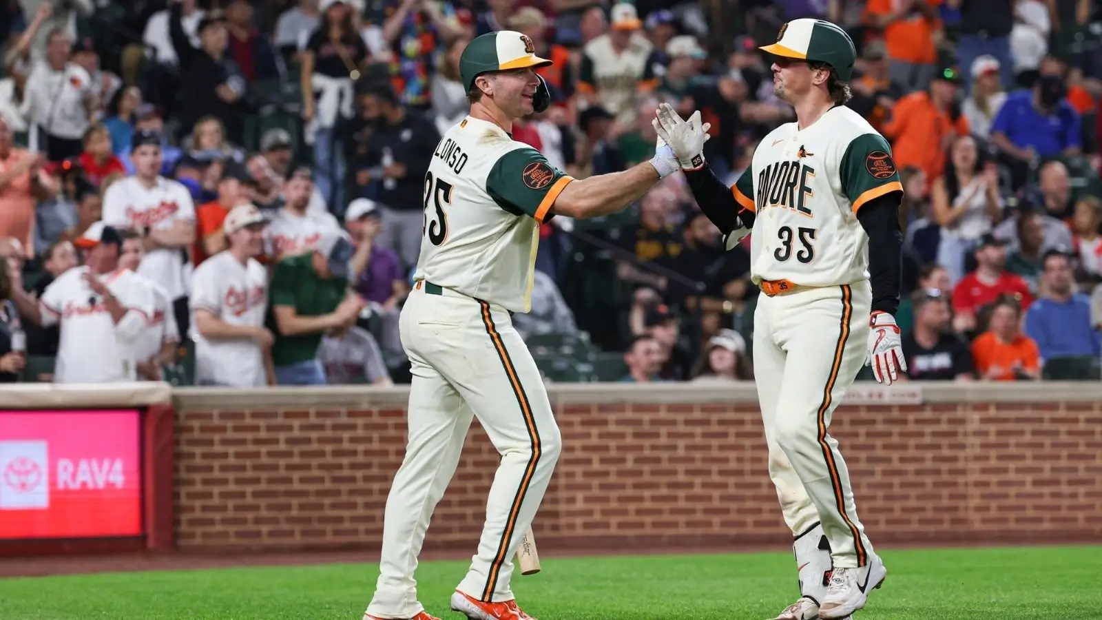 Biletul zilei baseball 10.05.2026 - Mizăm pe două partide din mlb - cota 3,58