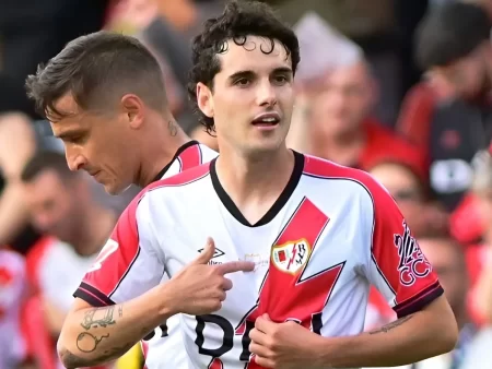 Cine transmite Crystal Palace vs Rayo Vallecano la TV, de la 22:00, în finala Conference League?