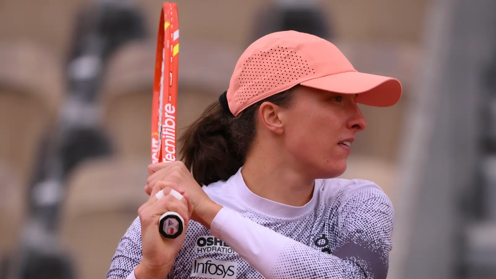 Emerson Jones vs Iga Swiatek - Ponturi Pariuri WTA Roland Garros 25 mai 2026