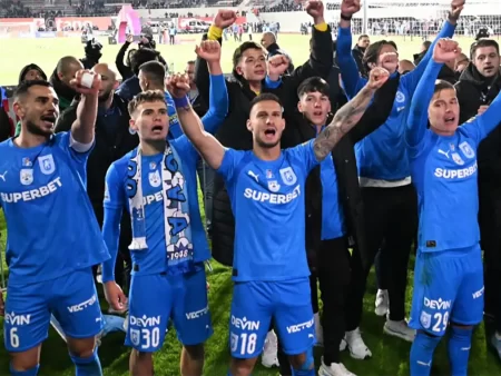 Cine transmite Universitatea Craiova – U Cluj la TV pe 17.05.2026, derby-ul de titlu?