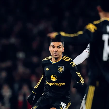 Manchester United – Nottingham – Ponturi Pariuri Premier League – 17.05.2026