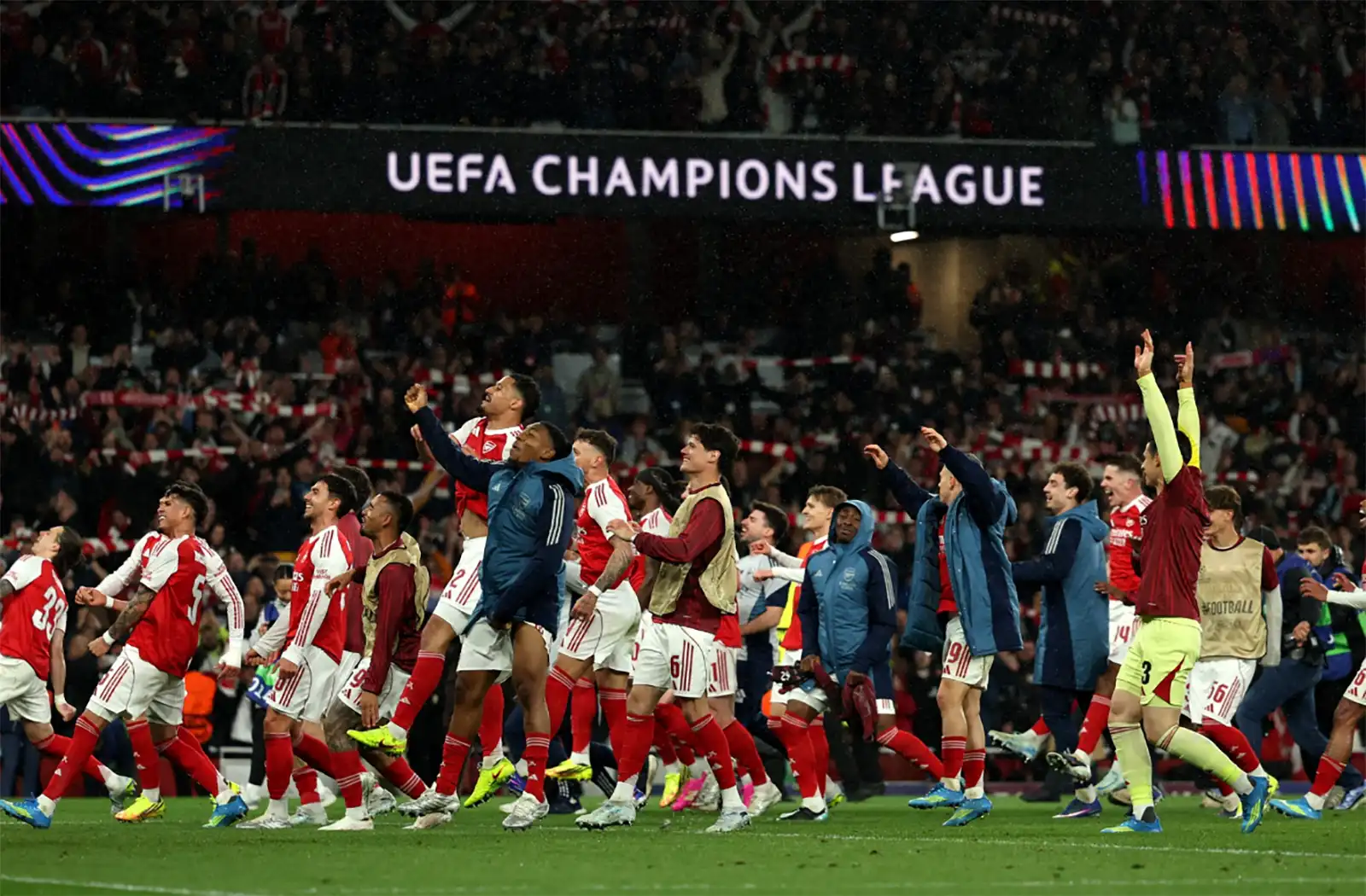 West Ham vs Arsenal, Ponturi Pariuri Premier League, 10 mai 2026