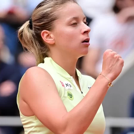 Cine transmite Diana Shnaider vs Maja Chwalinska la TV pe 4 iunie, în semifinalele Roland Garros?