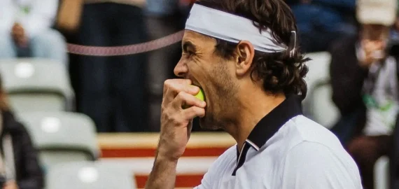 Cota 2 ATP Stuttgart 13 iunie 2026 – kazahul poate produce surpriza în fața americanului Fritz