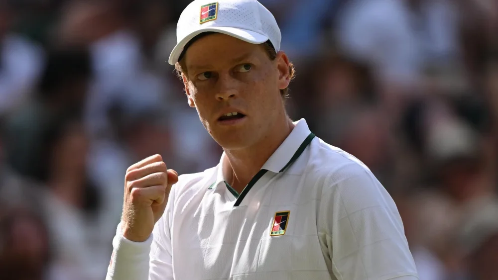 Cine transmite Jannik Sinner vs Alexander Zverev la TV pe 12 iulie, în finala masculină de la Wimbledon