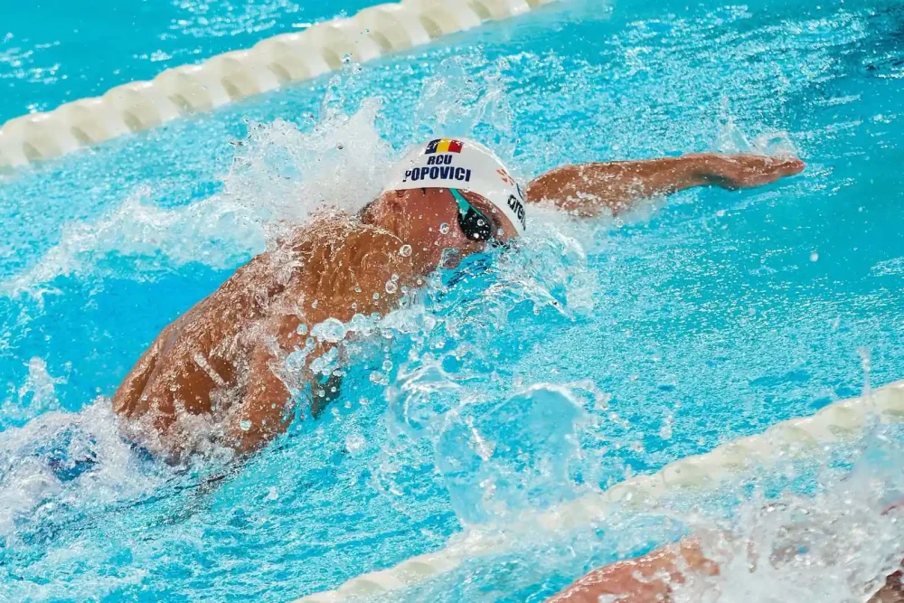 Cine transmite finala de 200 m liber a lui David Popovici de la Paris