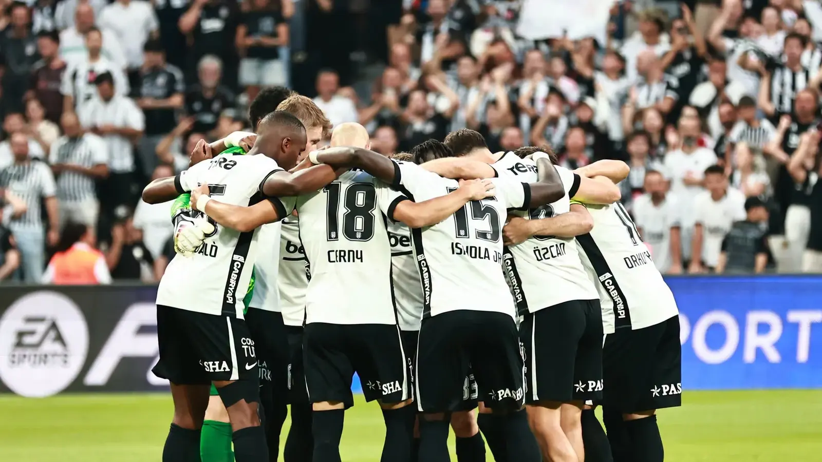 Bilet de weekend din fotbal 14.08.2026 - Cotă 11 pentru un câștig interesant de 2300 RON!