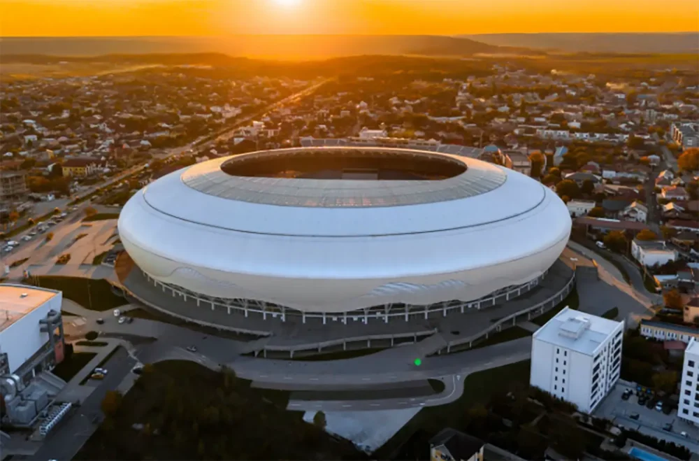 Cine transmite Universitatea Craiova - Ararat Armenia la TV pe 20.08.2026, în play-off-ul Europa League?