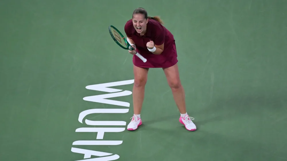 Jelena Ostapenko vs Belinda Bencic - Ponturi WTA Ningbo 20 octombrie 2026
